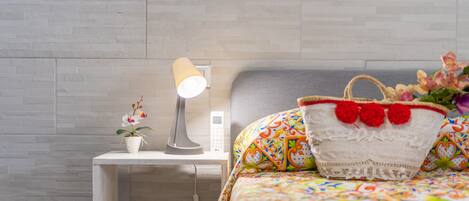 1 غرفة نوم ومكواة/لوح كي وواي فاي مجانًا وملاءات أسرّة