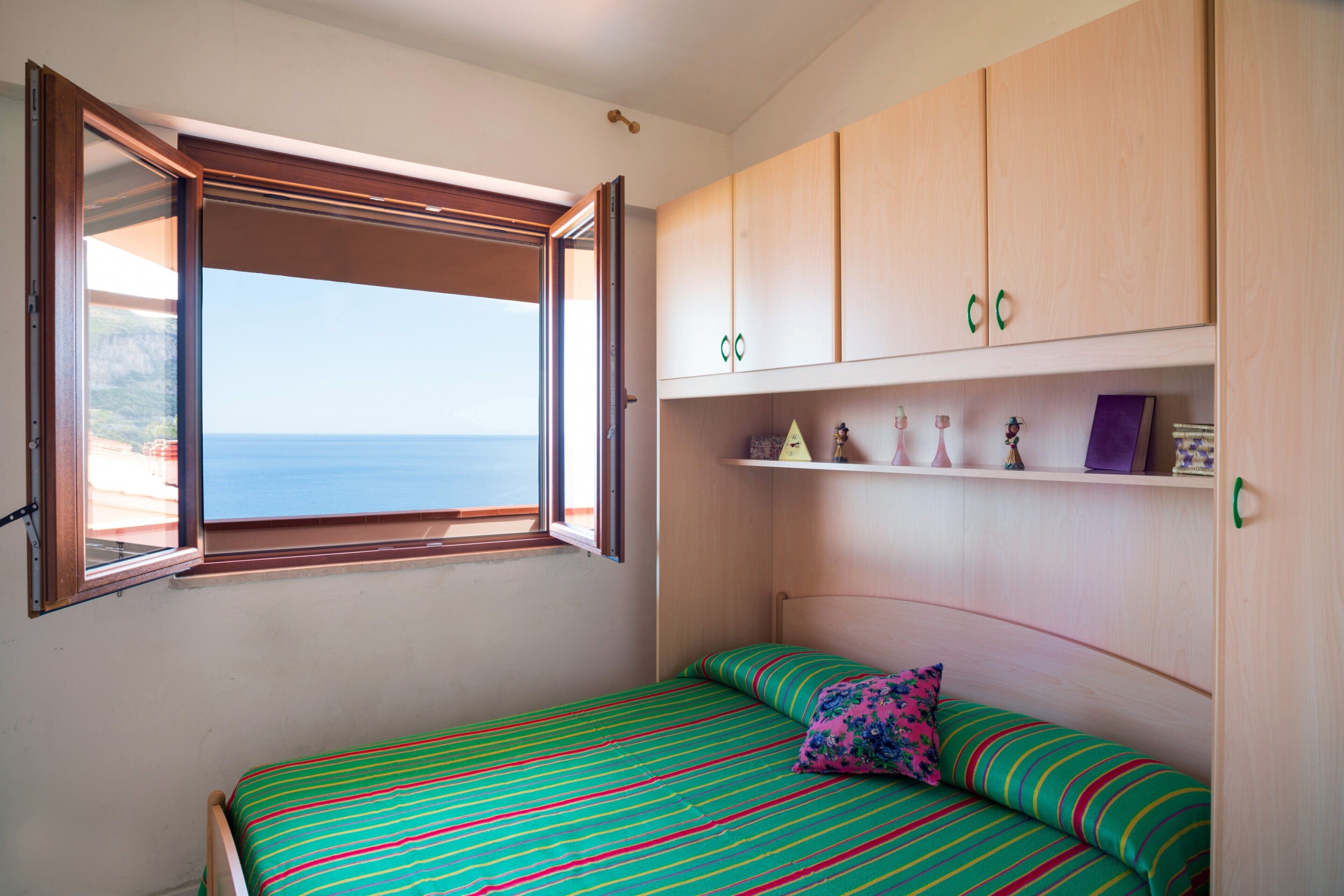 2 chambres, Wi-Fi gratuit, draps fournis