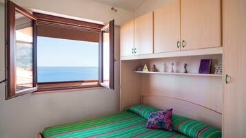 2 chambres, Wi-Fi gratuit, draps fournis