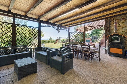 Villa „Gloria Guest House“ mit Meerblick, WLAN und Klimaanlage