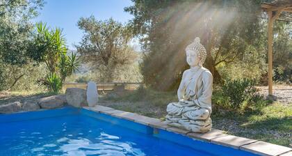 Yourte de vacances 'Eco Yurta Lanjarón' avec vue sur les montagnes et piscine partagée