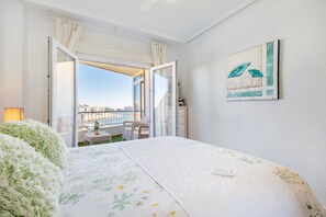 1 camera, ferro/asse da stiro, Wi-Fi gratuito, lenzuola