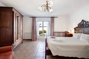 3 soverom, wi-fi (inkludert) og sengetøy