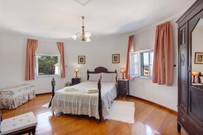 3 bedrooms, free WiFi, bed sheets - Holiday Home 'Moinho De Paradela' with Private Pool, Private Terrace and Wi-Fi (Paradela)