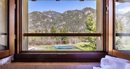 Farmhouse 'Agriturismo Val D' Egoi App 3' with Mountain View, Shared Garden and Wi-Fi