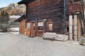 Esterni