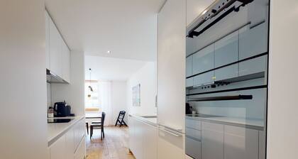 Uehlinger Rosana by Interhome