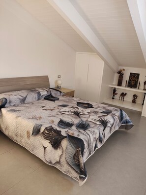 1 Schlafzimmer, Bügeleisen/Bügelbrett, kostenloses WLAN, Bettwäsche