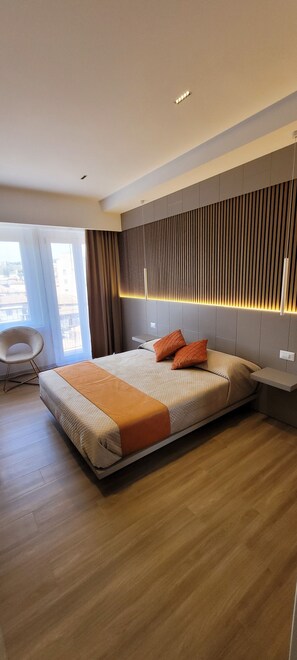 Luxury-Doppelzimmer | Zimmersafe, individuell eingerichtet, Schreibtisch