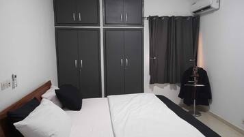 2 bedrooms, iron/ironing board, travel crib, free WiFi