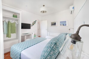 2 Schlafzimmer, Zimmersafe, Bügeleisen/Bügelbrett, Reisekinderbett