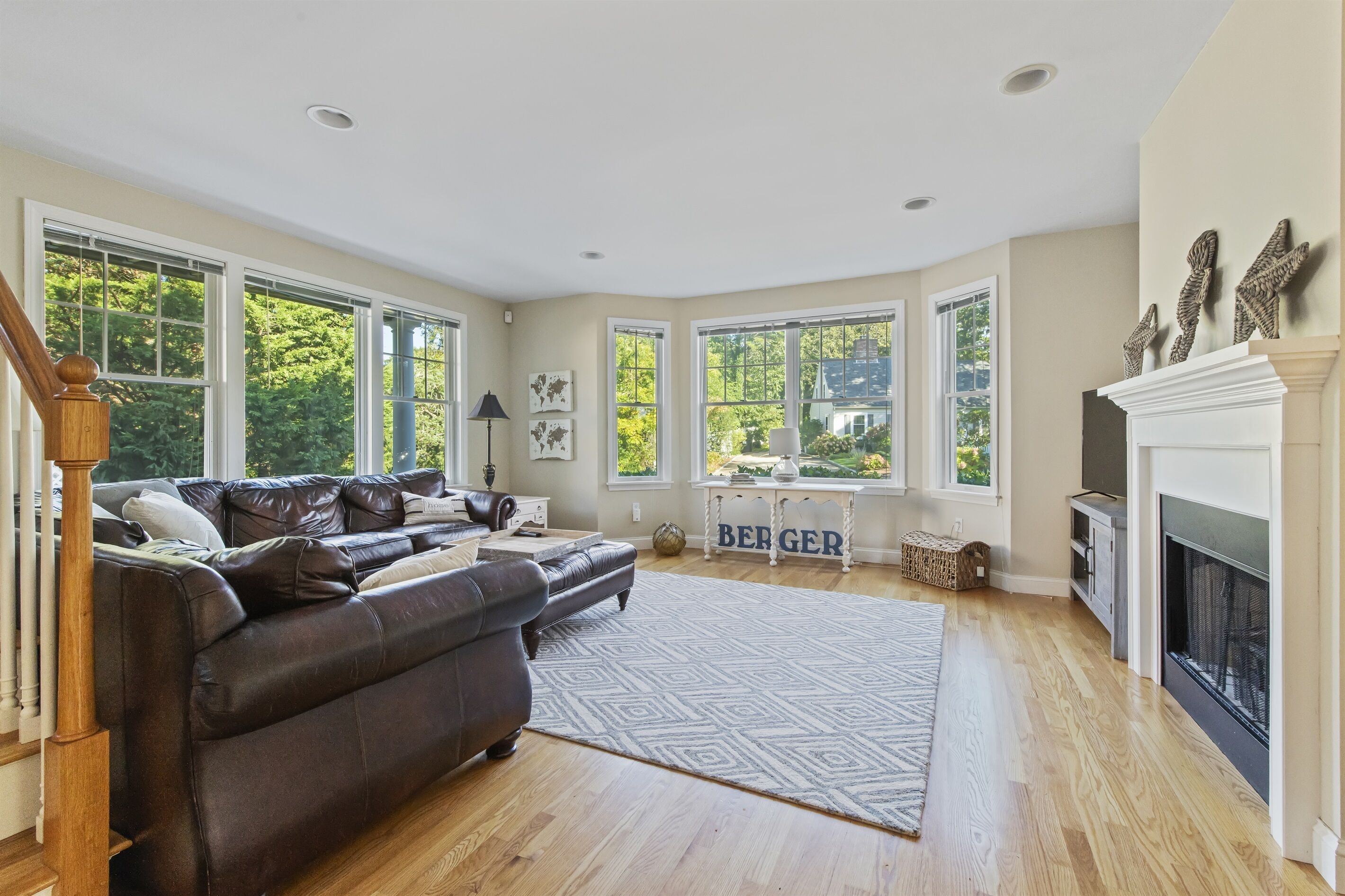 Escape to Summer by the Sea * Luxury New Seabury Retreat