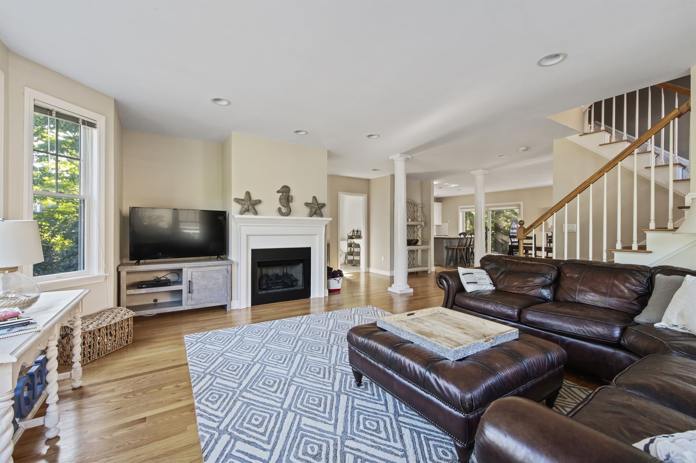 Escape to Summer by the Sea * Luxury New Seabury Retreat