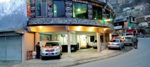 GB Hunza Inn