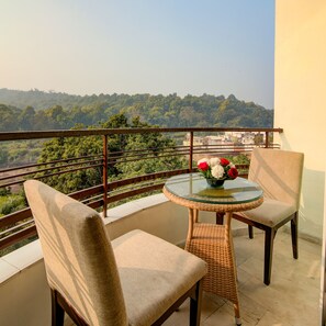 1 間睡房、高級寢具、書桌、手提電腦工作空間