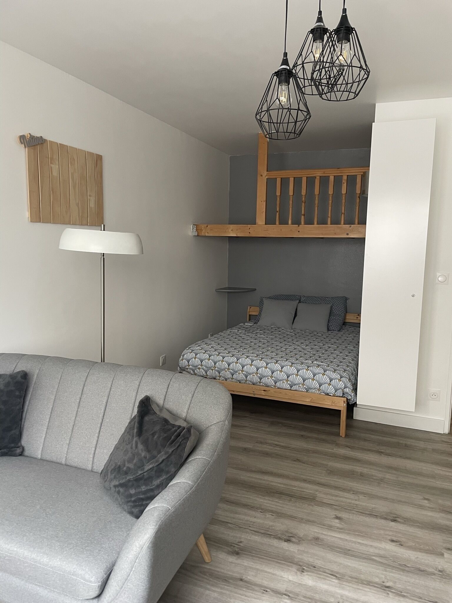 Studio Moderne Proche Centre