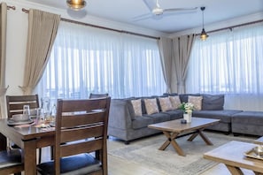 Living area - Ikhaya Serviced Sea View Apartments  (Mombasa)