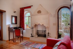 View from room - Nassibe (Mylopotamos)