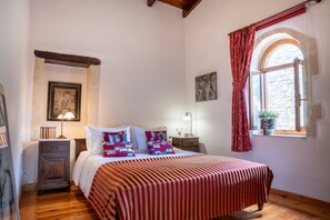 Minibar, individually decorated, individually furnished, free WiFi - Nassibe (Mylopotamos)