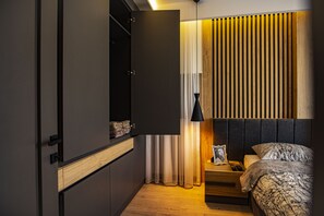 Luxury 1 Bedroom Apartment