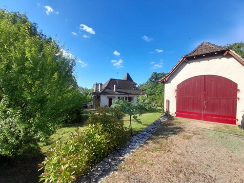belle quercynoise à proximité du chemin de St Jacques