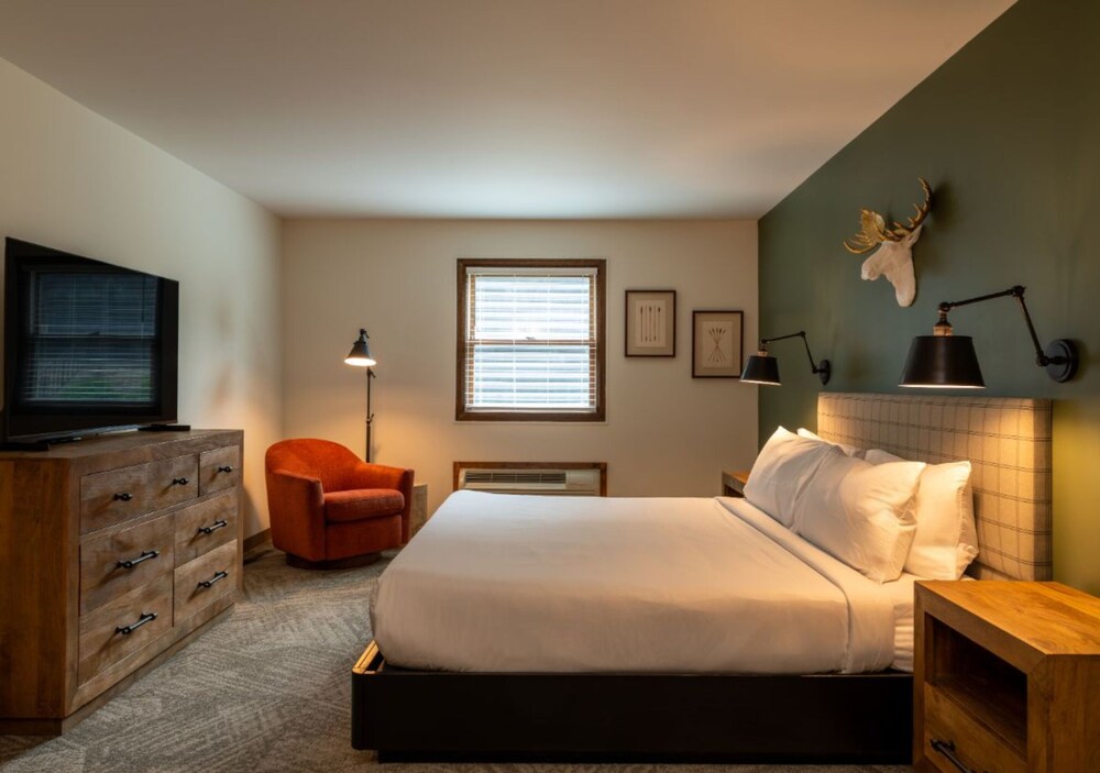 The Lodge at Schroon Lake by null