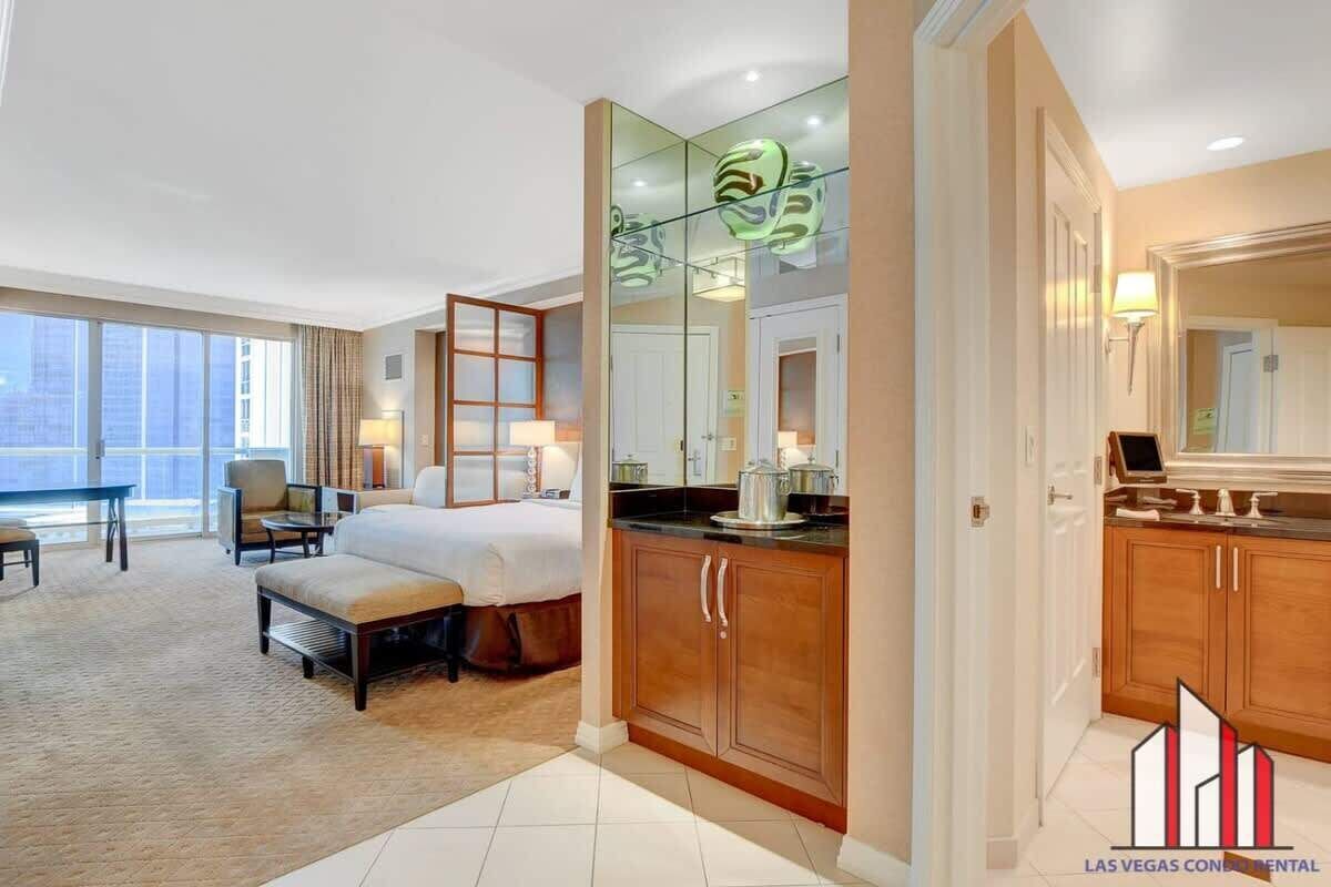 In-room safe, desk, iron/ironing board, free WiFi