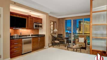 In-room safe, desk, iron/ironing board, free WiFi