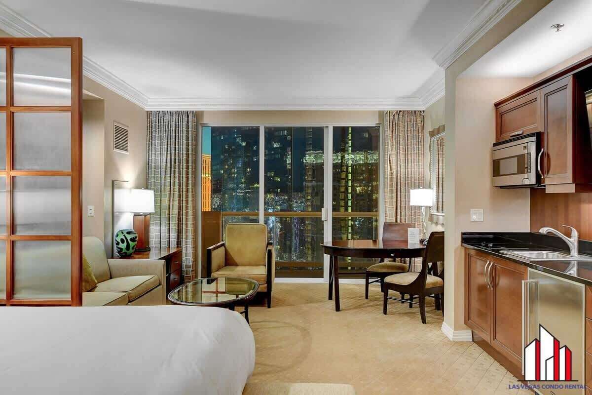 In-room safe, desk, iron/ironing board, free WiFi