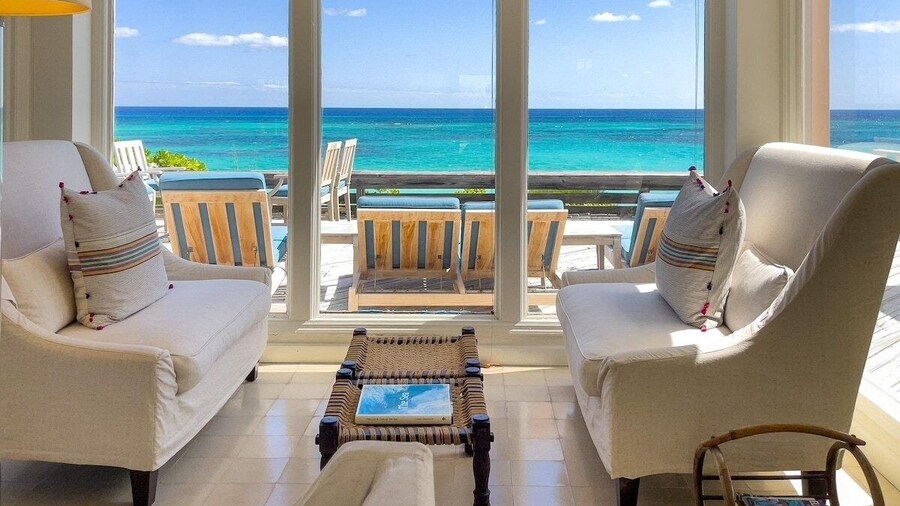 Palm Hill House 4 Bedroom Home