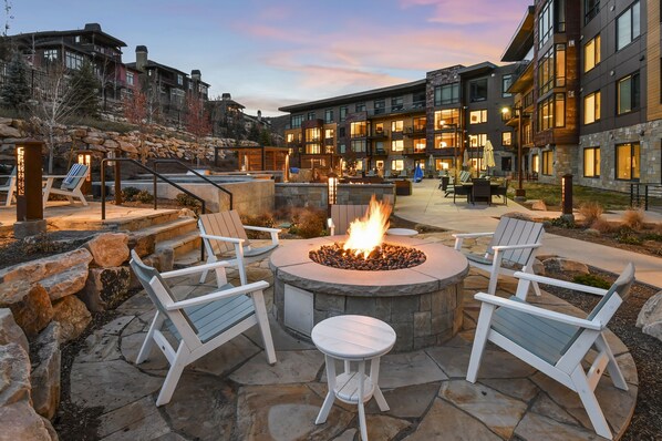 Condo, 3 Bedrooms | Outdoor dining - Mountain Modern 3 Bedroom Deluxe Condo, Sleeps 10 by RedAwning (Park City)