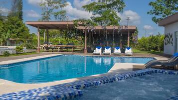 Outdoor pool, pool loungers