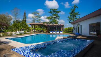 Outdoor pool, pool loungers