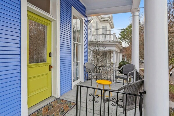 Terrace/patio - Algiers Point Historic 2BD Beauty Steps to Ferry (New Orleans)