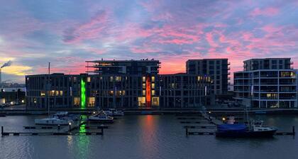 Apartment in perfect location directly at the marina, great view