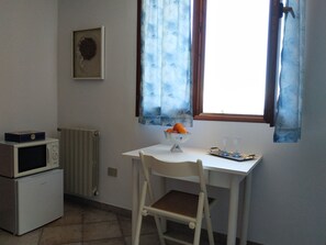 Interni