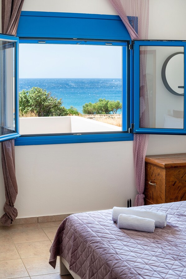 2 soverom, lydisolert, strykejern/-brett og internettilgang