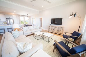 Smart TV, table tennis