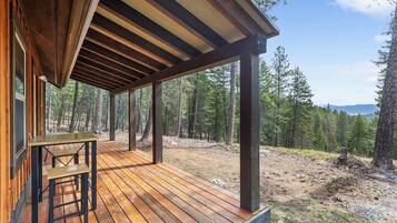 Kabin Basic | 1 kamar tidur, tirai kedap cahaya, dan setrika/meja setrika