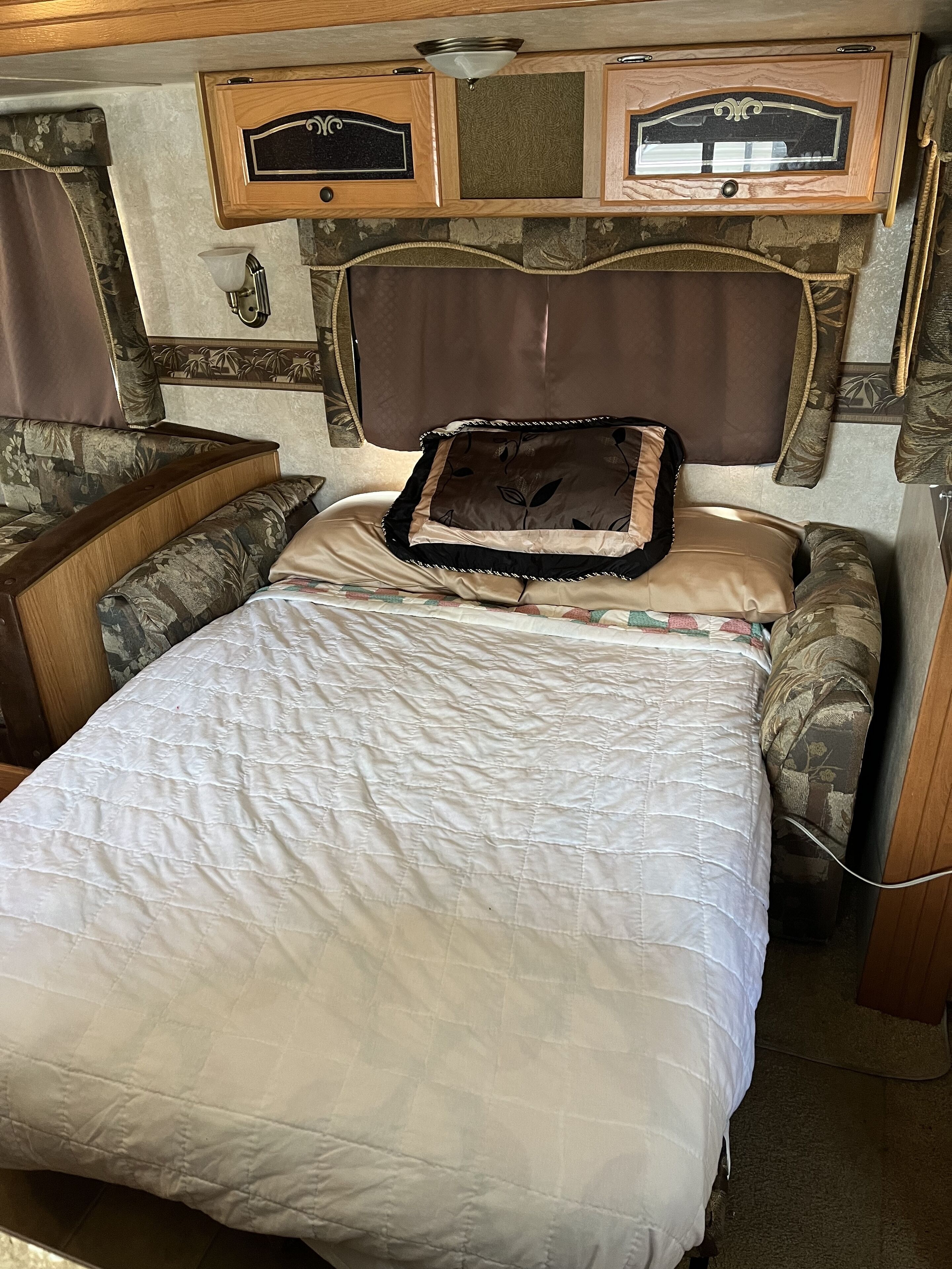 Stay Near The Beach! Spacious RV Resort w/ Pool & Amenities 