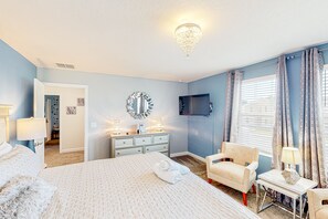 6 habitaciones, tabla de planchar con plancha, internet y ropa de cama 