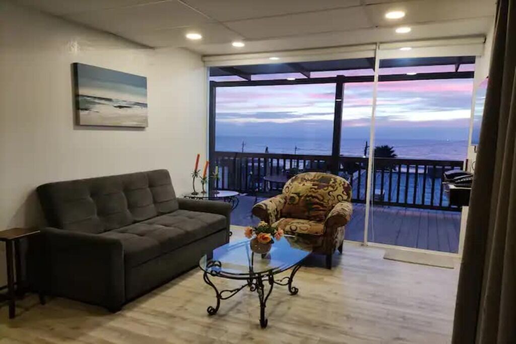 Great Ocean View. Sunset House 17!!