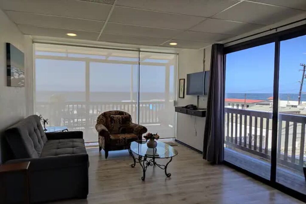 Great Ocean View. Sunset House 17!!