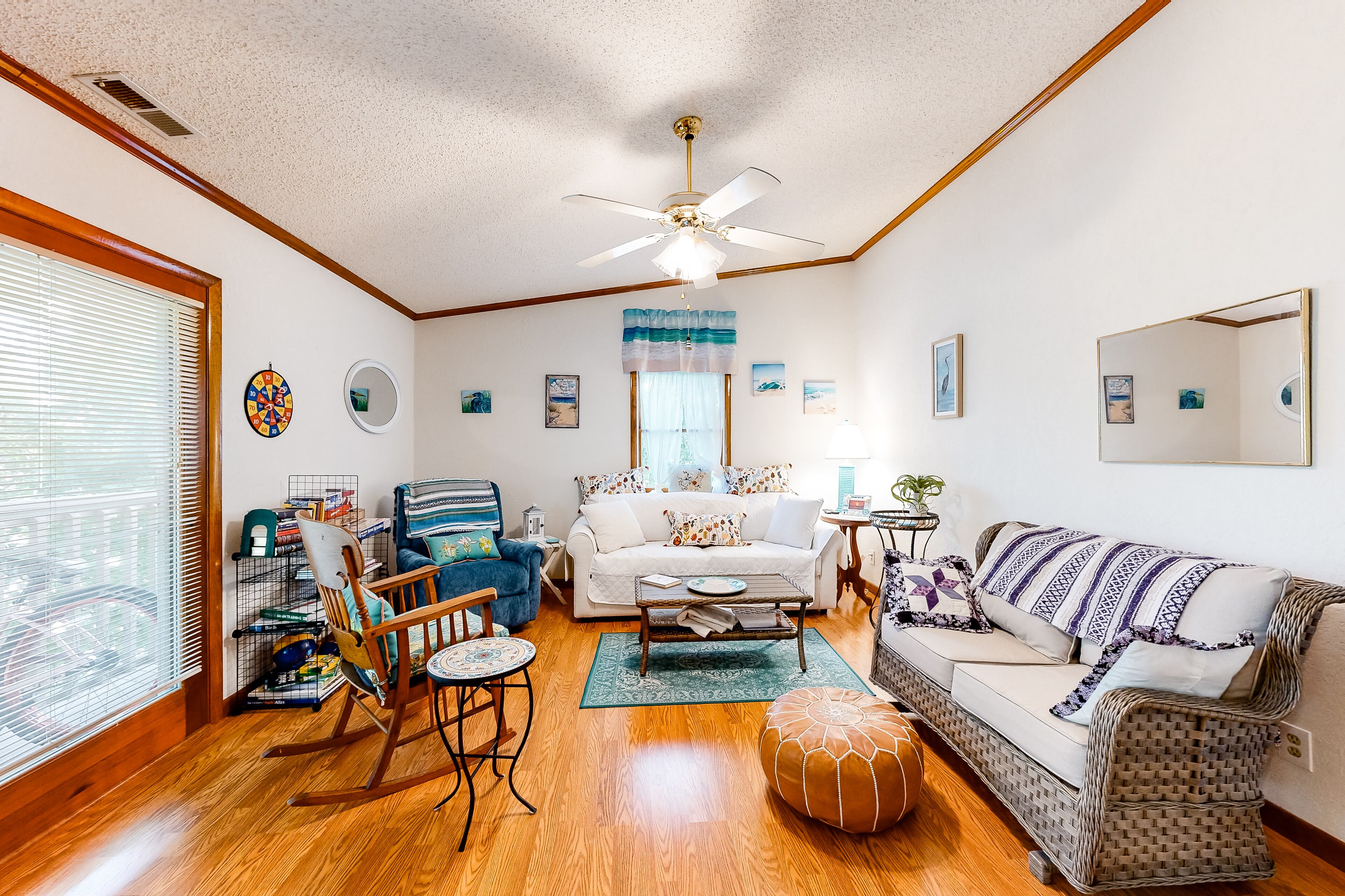 3rd-floor condo near the beach with balcony, bikes, streaming, beach gear, AC