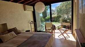 5 bedrooms, WiFi, bed sheets - Amazing property close to St Tropez with breathtaking sea view (Rayol-Canadel-sur-Mer)