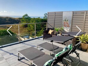 Terrace/patio - 4* house with panoramic sea view (La Tranche-sur-Mer)