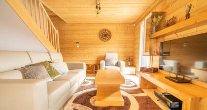 Chalet neuf 14p avec jacuzzi, sauna et grande salle de jeux