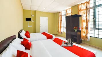 Family Room | 1 bedroom, free WiFi