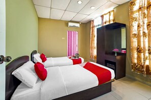 Standard Twin Room | Free WiFi - Hotel Lii View  (Mersing)