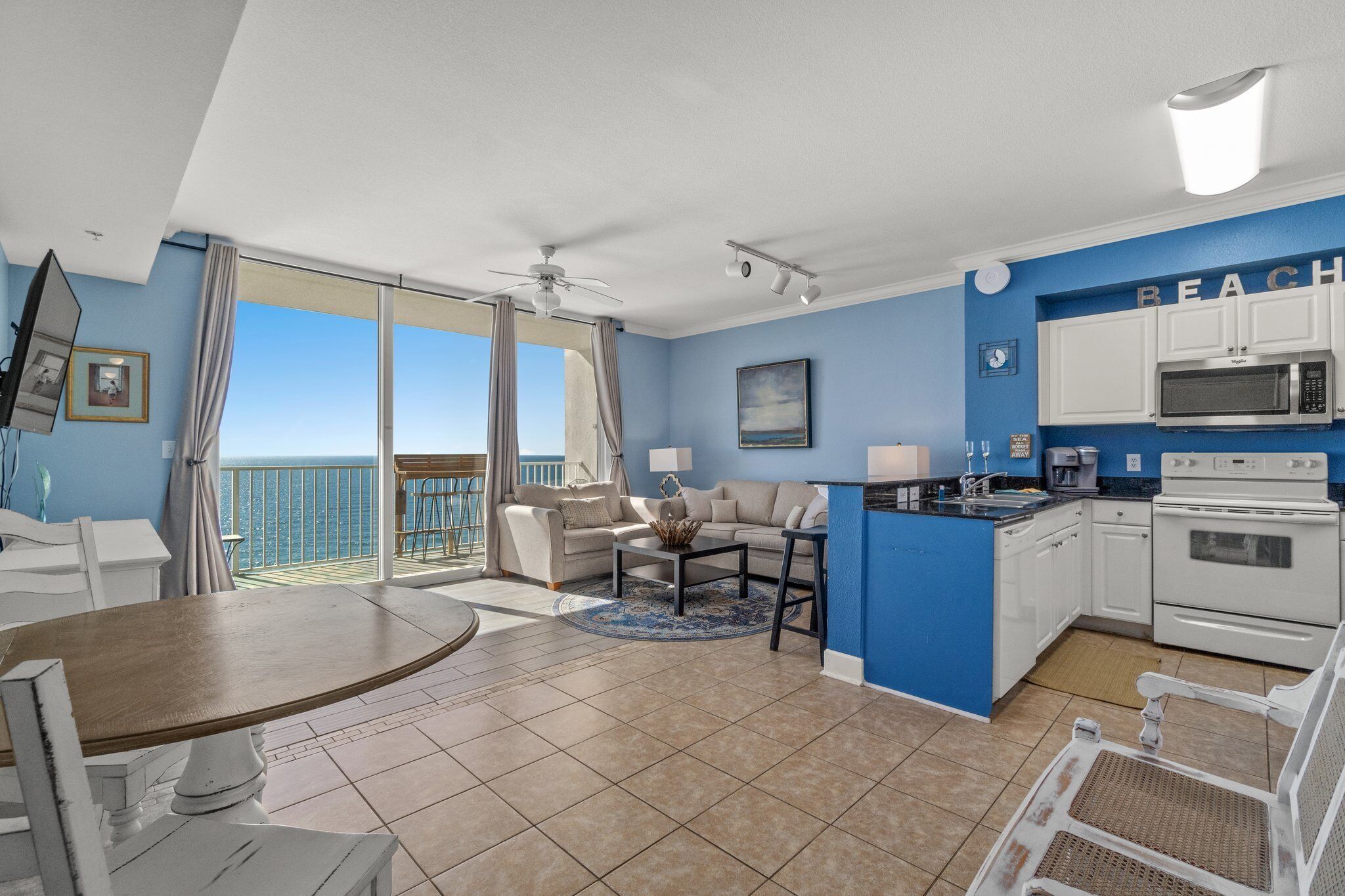 Tidewater 2011 - 2 Bedroom 3 Bath - Beach Front